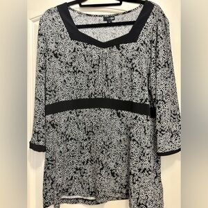 Black and White Women's Top
